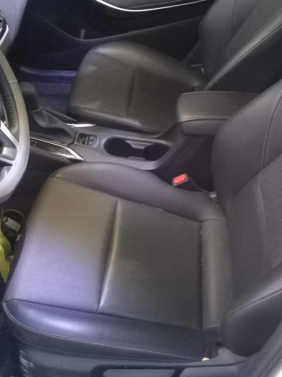 السلام عليكم 
كورلا هايبرد خليجي  فول مواصفات 
٢٠٢٥ ماماشية بدون رقم
ب٢٤ قفل 
بغداد السيدية
***********
