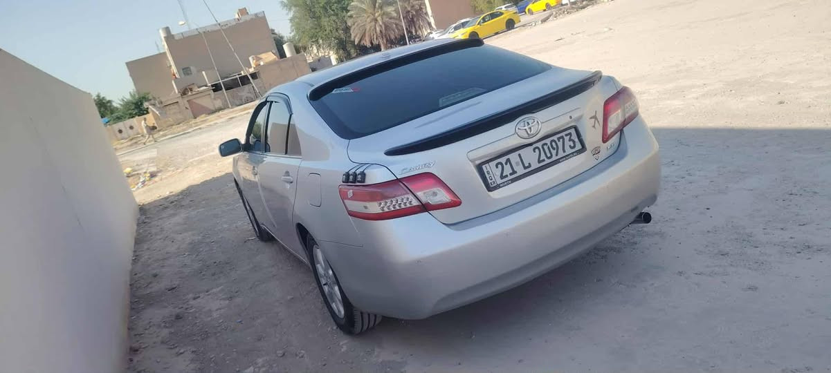 كامري 2011رقم سليمانية كلة جديد بسمي  
بدون ضربة بدون صبغ فقط مكانات بارد بي مكينة مامفتوح  شرط كير محرك تايرات صدر خلفي امامي جديد سيارة جاهزة من كل النواحي مكاني كركوك سعرها 122
‏‪***********‬‏
