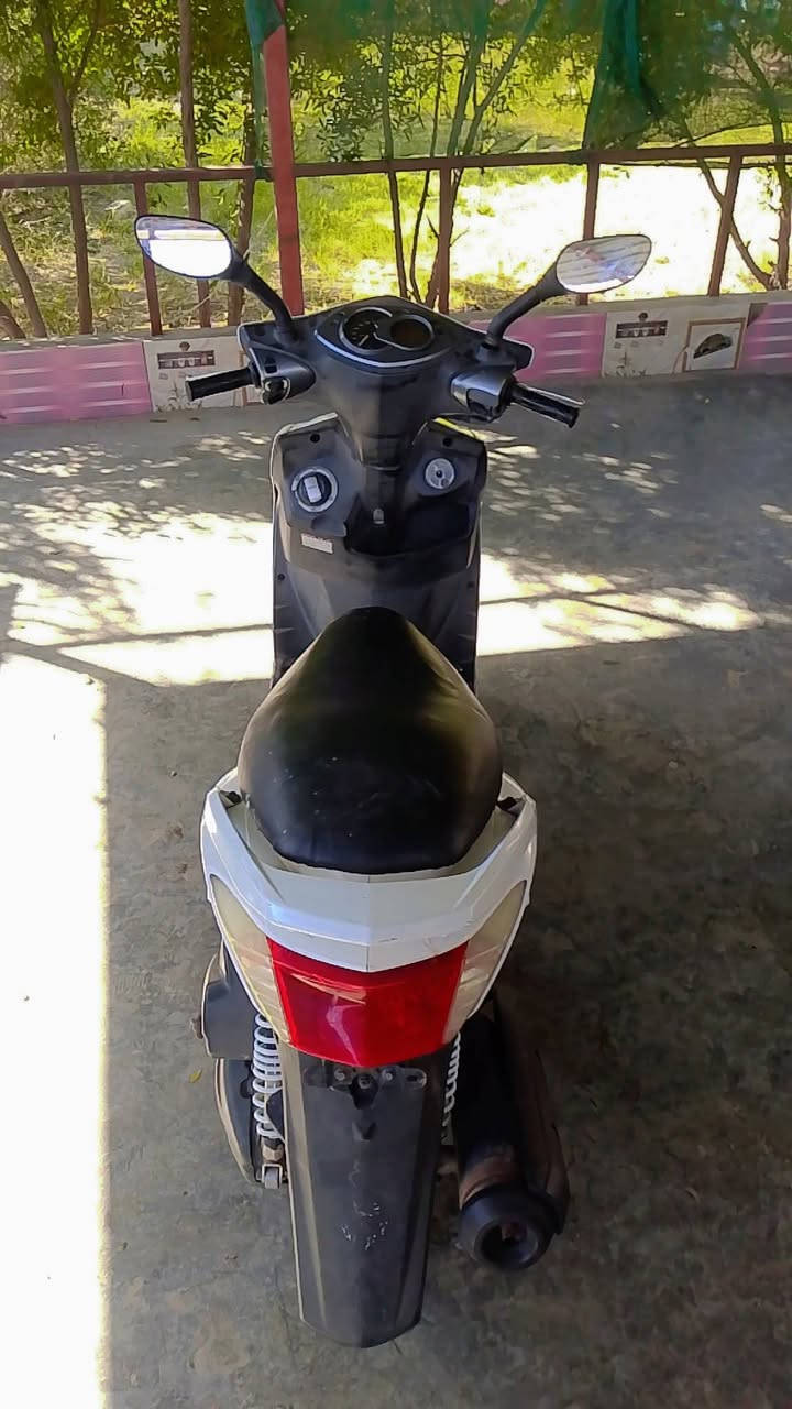 سلام عليكم شباب سكنس فحل البيع دراجه خير من الله شباب كفرات وكاله تجي تفحص نعينك وتشوف الدراجه رايده750 لستفسار هاذ رقمي ‏‪***********‬‏
