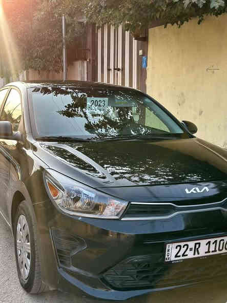 السلام عليكم 
ريو 23 ماشيه 30 الف بيها باب وجاملغ صبغ 
سياره جديده
بأسمي ثاني يوم التحويل 
السعر 128 وبيها مجال 
***********
