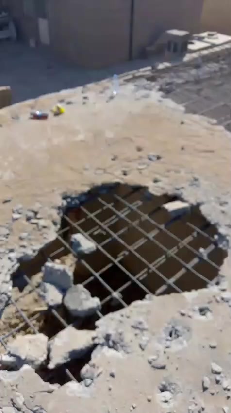 لتفليش الدور القديمه والمحلات ورفع الانقاض بمواده مااخذ فلوس باحدث الاليات تعديل ارضيه حدل سبيس بناء بتلوات هياكل ونعمل بنضام القسط والنقد  للاستفسار الاتصال او مراسله ماسنجر واتساب***********
