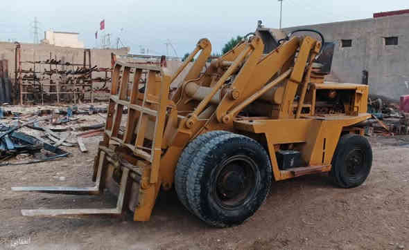 للبيع شوكيه شفل جبيره نوع TCM أم الجب بلاد مديل 95 محرك 6 سلندر كير اتوماتيك وياه كيله جبيره مالته بلاد تصير شفل وتصير شوكيه 3 حركات عده السجين سلايت السعر 65 ورقه وبيه مجال مكانه واسط عزيزيه الشراي يتصل *********** .
