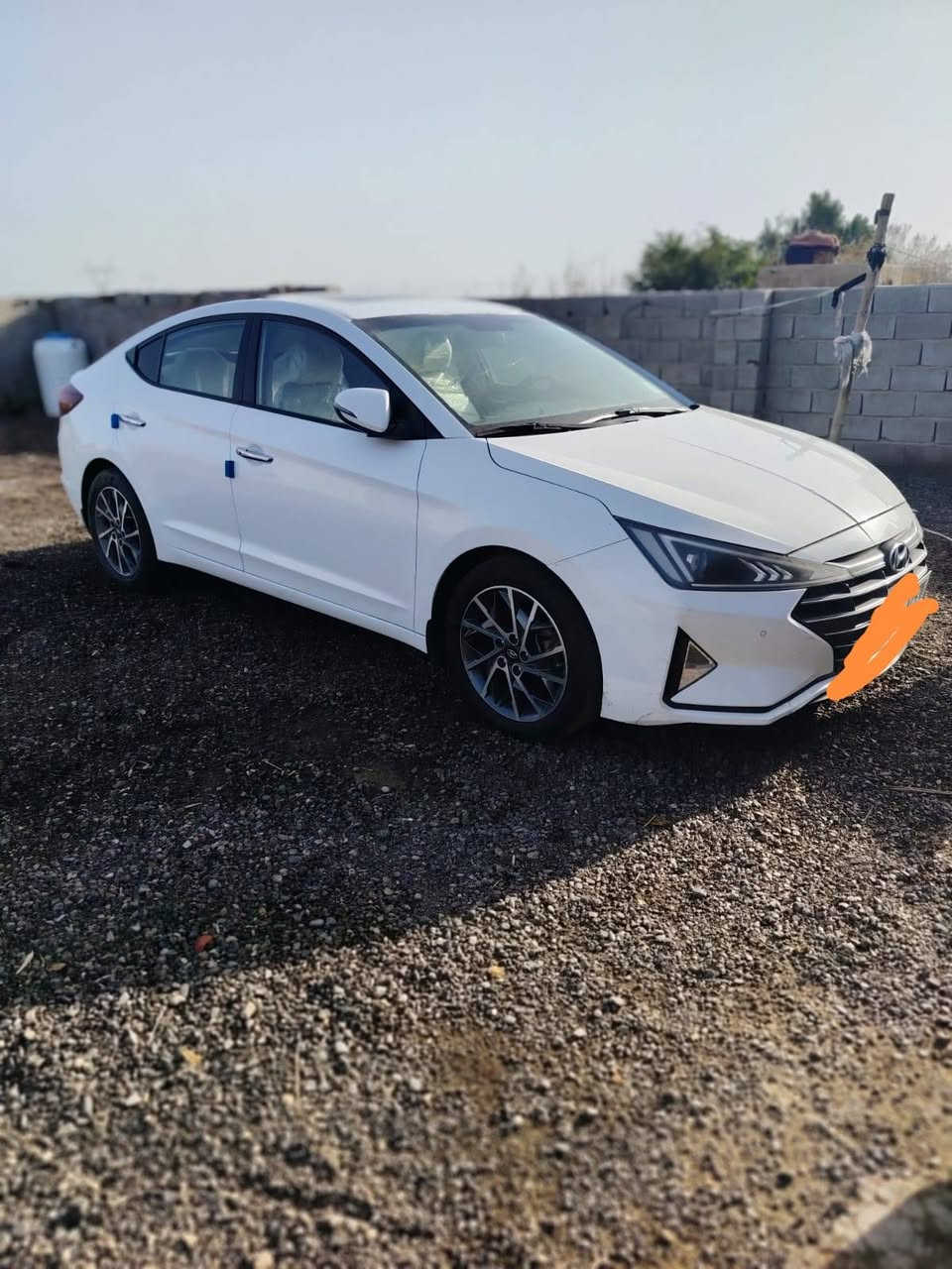 انترا للبيع موديل 2020
مكفوله كفاله عامه
سياره فول فول
رقم بغداد السياره بسمي

العنوان------ميسان --------قضاء الكلاء
الرقم--------***********
