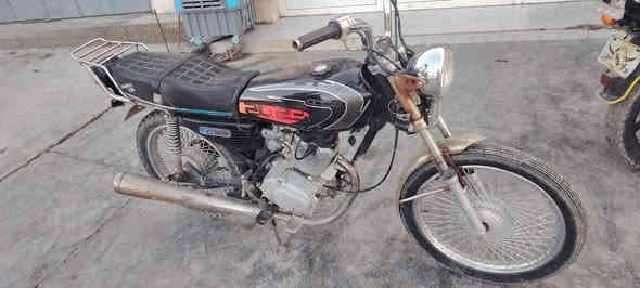 دراجه اللبيع تايكر مديل 20 أوراق موجود سعر 325 بيها مجال  مكان خنقين قولاي رقم وخاص ***********
