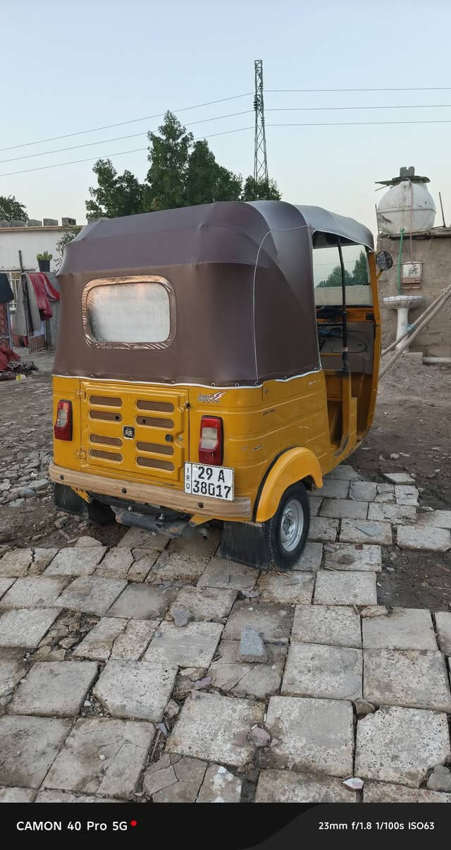 السلام عليكم شباب تكتك موديل ٢٠٢٠ مرقم واسط نكليزي لوحات كامله تخم تاير جديد مكينه  لا تنقص ولا تبخير مكاني عزيزيه لسعر 100//6 رقم الهاتف ***********
