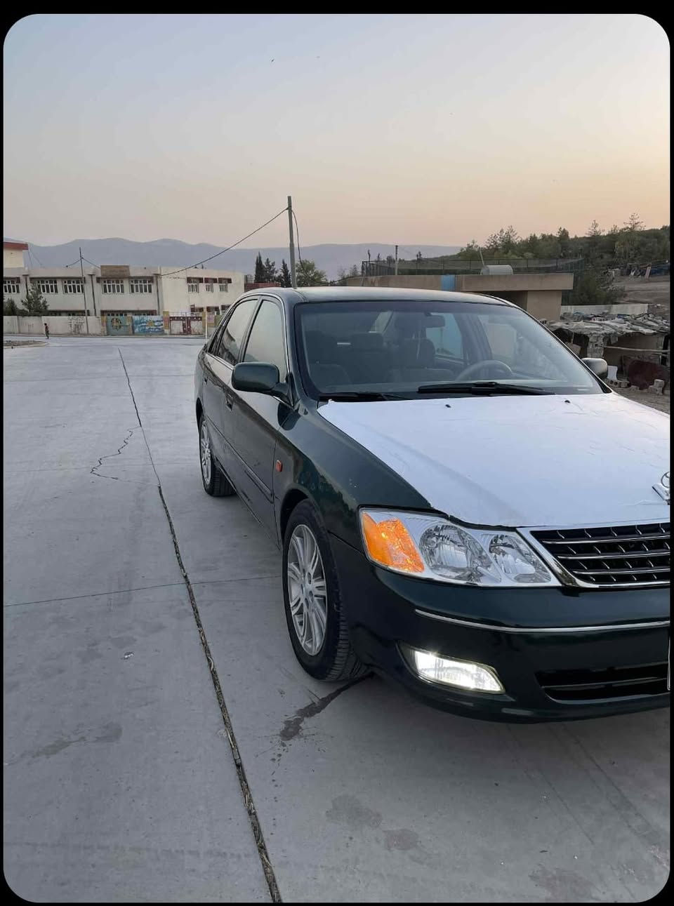 للبيع: أفالون (Avalon) موديل 2001
​الحالة: خالية من الدعم (الحوادث) والصبغ، السيارة بشرط الفحص (كلشي بشرط).
​المواصفات: باقية على وضع وفابريقة الشركة.
​الأوراق الثبوتية:
​السنوية منتهية منذ أشهر قليلة.
​رسوم البيئة والسنوية مدفوعة.
​السيارة "خارج البروتوكول" (تصلح للذهاب إلى بغداد والمحافظات الجنوبية).
​السعر: 75 ورقة (7500$ ) مع مجال بسيط.
​للتواصل مع صاحب السيارة:
***********
