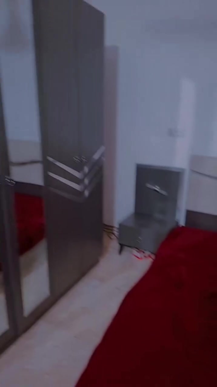 سلام عليكم غرض بيت اللبيع كلمن وسعره التواصل على الخاص او رقم *********** بي واتساب المكان بغداد جسر دياله الجديد @إشارة
