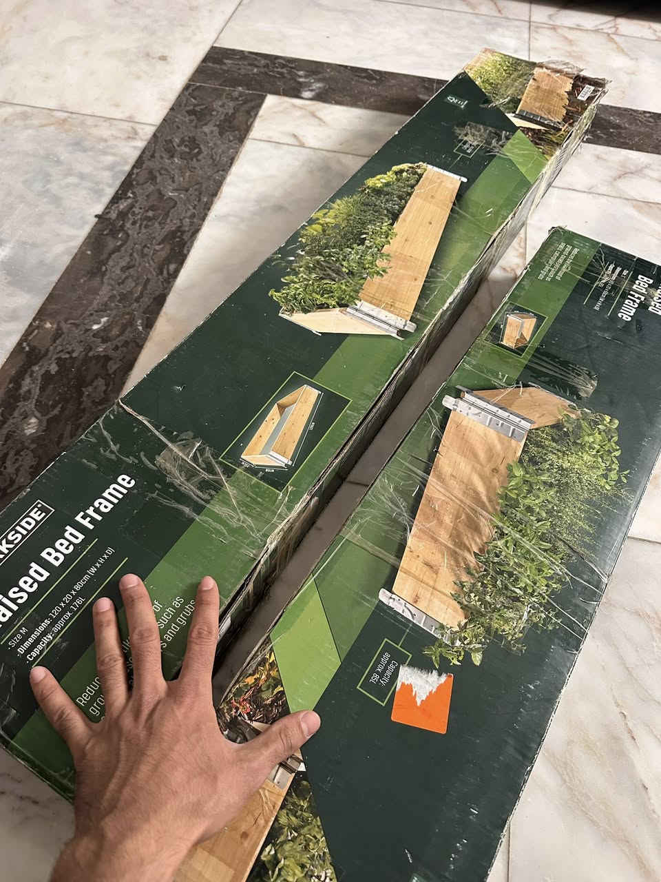 السلام عليكم
مال زرع بهل شكل قطعتين شركه PARKSIDE الالمانية
الصغيره قياسه ٨٠*٦٠ ارتفاع ٢٠
الجبيرة ١٢٠*٨٠ ارتفاع ٢٠

الصغيرة اجت بدون الاركان مالتها الحديد ضايعات

ثنيهن ب ١٥ وبالعافية


**إذا كنت صاحب هذا الإعلان وتريد حذفه لأي سبب، رجاءا أرسل رسالة إلى الدعم الفني**