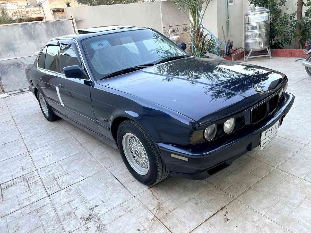 سلام عليكم بي ام للبيع 525 أصل موديل 90 مكينه مسكر فانوس تبريده شغال سياره كير عادي مصبوغ عام للجماليه كهربايا ت بنكه كهربائي كله شغال سياره بدون ضربه او خياس شرط تحويل او وكاله السعر 57
رقم موبايل         ***********.        مكان سياره ديالى خانقين
