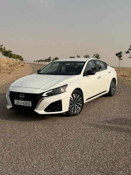 السلام عليكم للبيع 🧿📦

مكلف بالنشر 

نيسان التيما 2025

السياره  مواصفات SV

محرك 2.5

ماشيه السياره " 8000 MlL

تحكمات ستيرن جهتين 

شاشة ترحيب 

بصمة تشغيل  

رادارات 360°

رادار خلفي (وقوف ذاتي ) 

رادار امامي 

رادار جانبي 

تشغيل عن بعد

لدات امامي و خلفي 

كامره خلفيه 

حساس خلفي 

السياره مرتبه كما موضحه بل صور 

حادثهه جاملغ خلفي بجم بلادي وبي شوية بارد بسيط بدون دواخل 

للأستفسار الأتصال ع الرقم 

  0770 828 8507 

ملاحظه / السياره ترقيم جديد يعني سنويه وهزه كله جديد ✋🙏 بغداد
