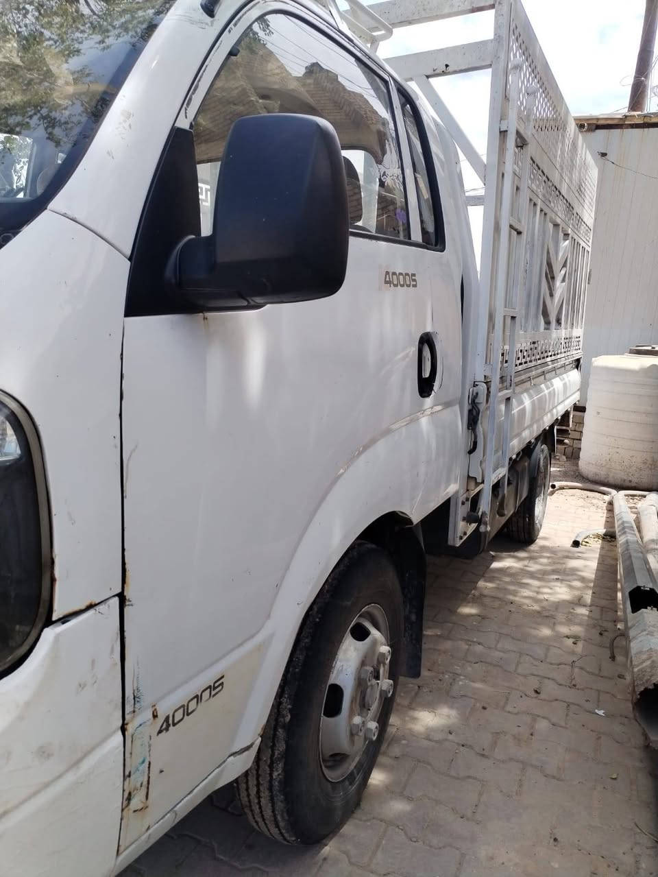 كيه فحل للبيع ١٦ 
‏مكينه خير من الله  سياره جاهزه لشغل
‏بس تبريد ما يشتغل ما عرف شبي
‏مكان سياره بغداد 
‏سعره 120 وبيها مجال 
‏
‏***********
