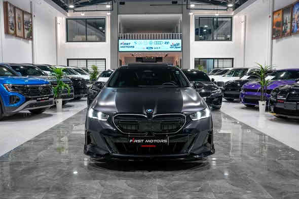 کوردی /عربی 
*********
دروستكراوي : BMW
مۆدێل : 530 
ساڵ :  2024
بزوێنەر : V4 2.0L
بگۆری بزوێنەر : AUTOMATIC 
سوتەمەنی : بنزین 
دۆخ : بەکارهاتوو
ماوەی ڕۆشتوو: 32 mile
نرخ :  46500$
تابلو ئوتومبێل : اربيل 
***********
النوع: BMW
المودیل :   530
سنة: 2024
المحرك : V4 2.0L
ناقل الحركة:AUTOMATIC 
نوع الوقود : بنزين 
الحالة: المستخدم 
عدد اميال :32 mile 
السعر:  : 46500$
رقم السیارە:اربيل
**********
***********
***********
