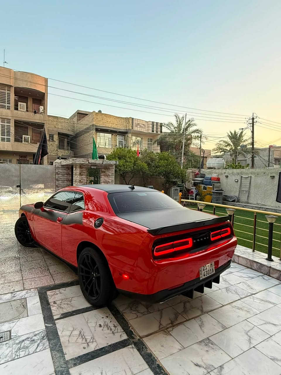 سلام عليكم جالنجر 2023 ماشيه 11 الف مايل رقم سليمانية تضليل سنويه فئه  T/A محرك 6400 صوره الحادث موجودات وي الصور سعر 21,000$ مكان بغداد البلديات 
***********
