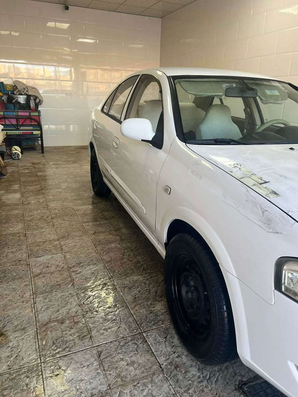 سەنی ٢٠١٢ سەنەوی تا ٢٠٣٠ تازەیە چەمەلەخی سەکنو نیو بۆنیتی بۆیاخە ٢ جام کارەبایە پێشو دوای کەپسە گاعی بەرگی درگاو فەرشی وەکو شەریکە ماوەتەوە  چرکەی تیا نیە پێشو دوای بەناوی خۆمەوەیە شوێن سلێمانی.  ژم. *********** السليمانية, العراق
