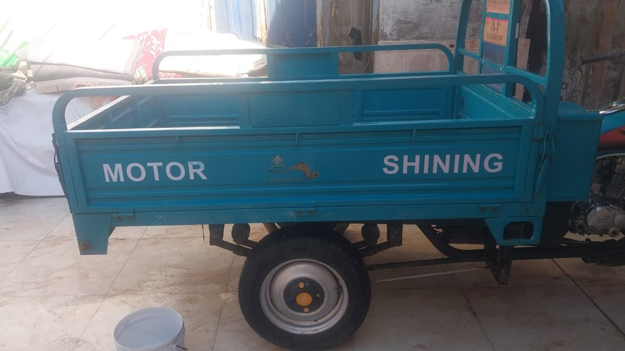 ‏سلام عليكم ستوت كربلائي موديل 23 رقمه سنوية مقفولة من كل شيء تحويل ثاني يوم السعر ثلاثة ومئة وخمسين وبيها مجال للطيبين مكاني بصره قرمة علي رحمة تلفون ***********
