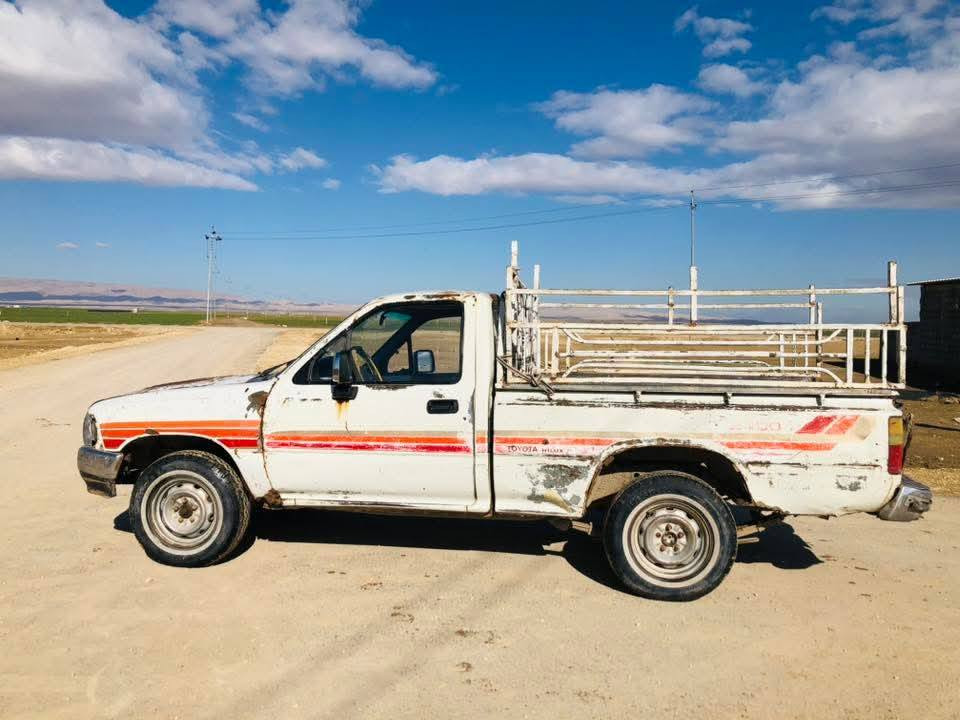 السلام عليكم يوجد بيكم للبيع موديل 1989 رقم صلاح الدين الشرعي في الموصل شرط تحويل قرامه صفر مكان السياره الموصل الا يمن  محرك 2400 السعر 24$ بي مجال لاستفسار اتصل على الرقم ***********اسيا ***********
