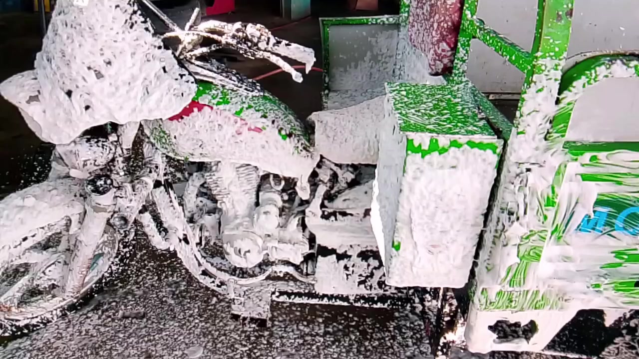 السلام عليكم ستوته للبيع لون اخضر موديل 2018محرك 2025منفيس بيها كهربائيات كله شرط شغال قطره لحيم مابيها من الشاصي للركبه جدام العين السعر 950بيها مجال شي قليل مكان النمرود قريه الجرف ***********
