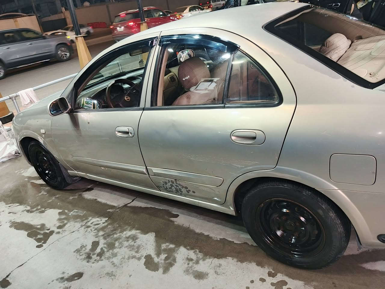 السلام عليكم نيسان سني موديل 2007 رقم مميز بسمي تحويل مباشر مكان سيارة بغداد تبريد غاز بانزين داخل  ابيجي سيارة بيها بس جراد بدون اي حادث الاتصال ***********.     ***********
