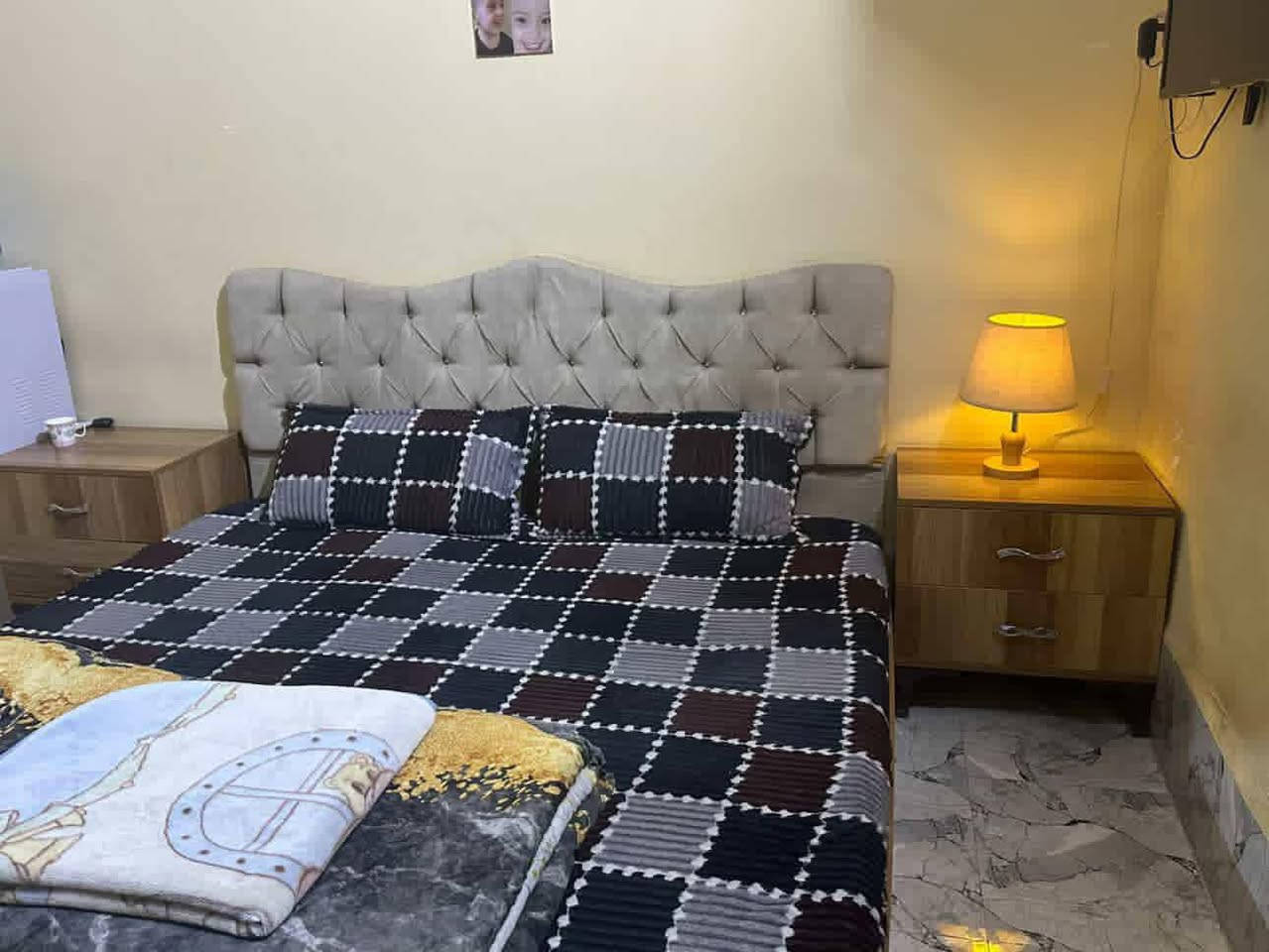 غرفه نوم تركي نظيفه كلش للبيع السعر 350وبي مجال لشراي مكان كربلاء الحر


**إذا كنت صاحب هذا الإعلان وتريد حذفه لأي سبب، رجاءا أرسل رسالة إلى الدعم الفني**