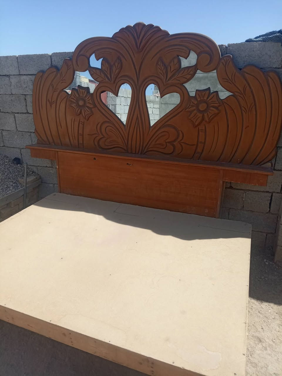 السلام عليكم البيع جربايه كامله هيه وملحقاتها مثل بل صوره + دشك سعر خاص مكان رفاعي


**إذا كنت صاحب هذا الإعلان وتريد حذفه لأي سبب، رجاءا أرسل رسالة إلى الدعم الفني**