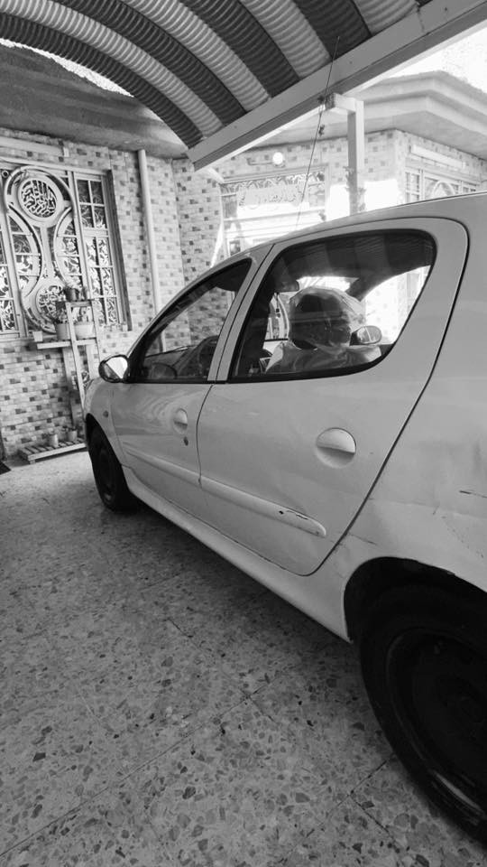 السلام عليكم اخوان عند بيجو فرنسي 206موديل 2012السياره رقمهه بغداد السياره بيهه شويه نواقص بصيطه محرك جديد وكير وكلج التصال ***********السعر 40وبيهه مجال جوه السوك سعرهه
