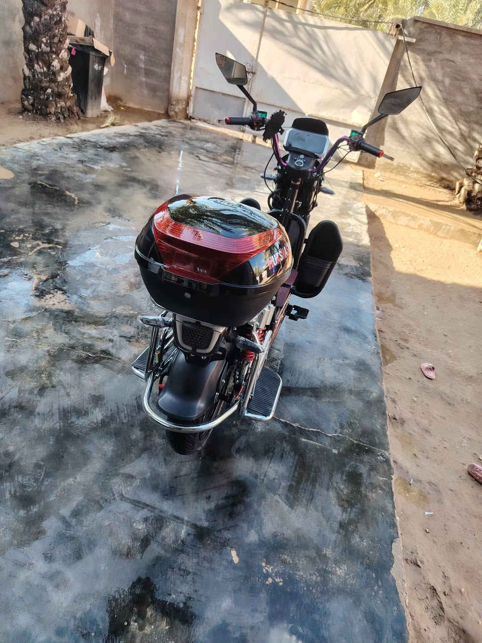 سلام عليكم  ماطور شحن نوع هيوشة بعدة كسر باكيت مستخدم لمدة 3 ايام بس سعر خاص مكاني بروانة حي شرطة ستفسار نتصال علئ رقم 📱 ***********
