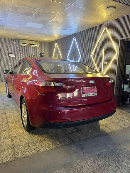 سلام عليكم سيراتوموديل 2013وكاله الدوليه
مكرك 1600 بيها سونارمرفق 
مواصفات عاديه 
السعر105 للستفساراكثر***********
