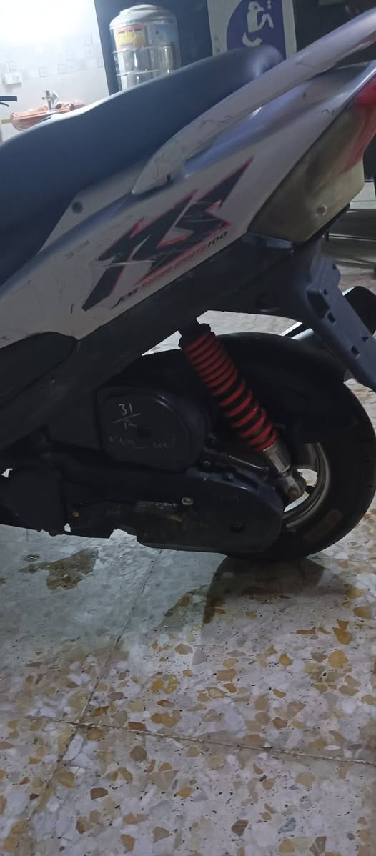 ماكس عدله للبيع دراجه كلهاا مختمه مال رمبه🈵
 مكينه خير من الله ناعمه وشلعه ومعدل تاكل الشارع💯
تايرات جدد🌚
 دبلات شغاله✅
 كهربائيات كلهاا شغاله بس السلف يرادله شخاطه فقط🔰
 السعر 650 وبيهاا مجال💰
 عنواني بغداد شهداء العبيدي الثالثه 📍
*********** الشراي يتصل ويدلل 🙋
