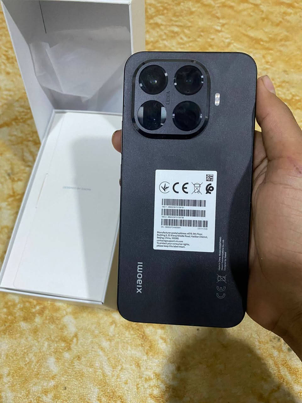 سلام عليكم 
جهاز شاومي تي 15 برو 
Xiaomi T15 Pro
 للبيع بعدو جديد مستخدم قليل مع الكارتون والشاحنة الأصلية 
سعر 700 قفل 
تواصل واتساب ***********
