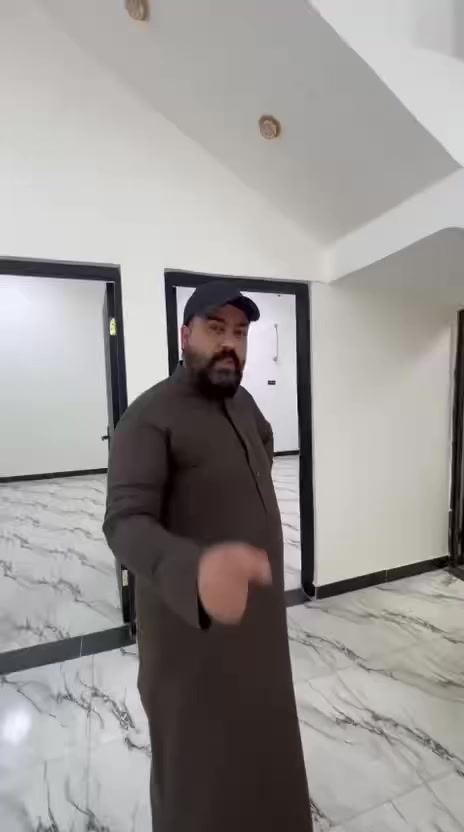 بيت اخو البلاش تفاصيل بل فيديو
تواصل ***********
