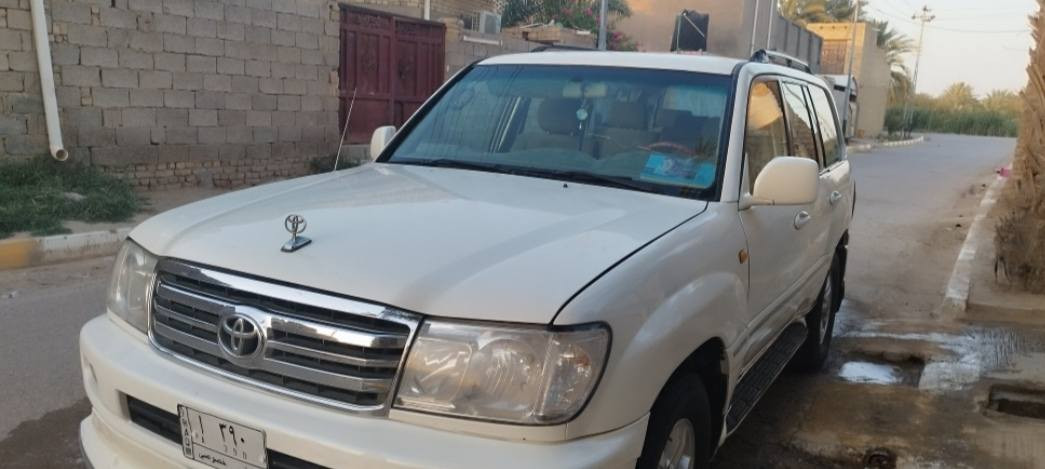 لاندكروزر 2007
فور ويل 
رقم مميز مثنى  بسمي
تبريد 3قطع +ثلاجه
145$
***********
