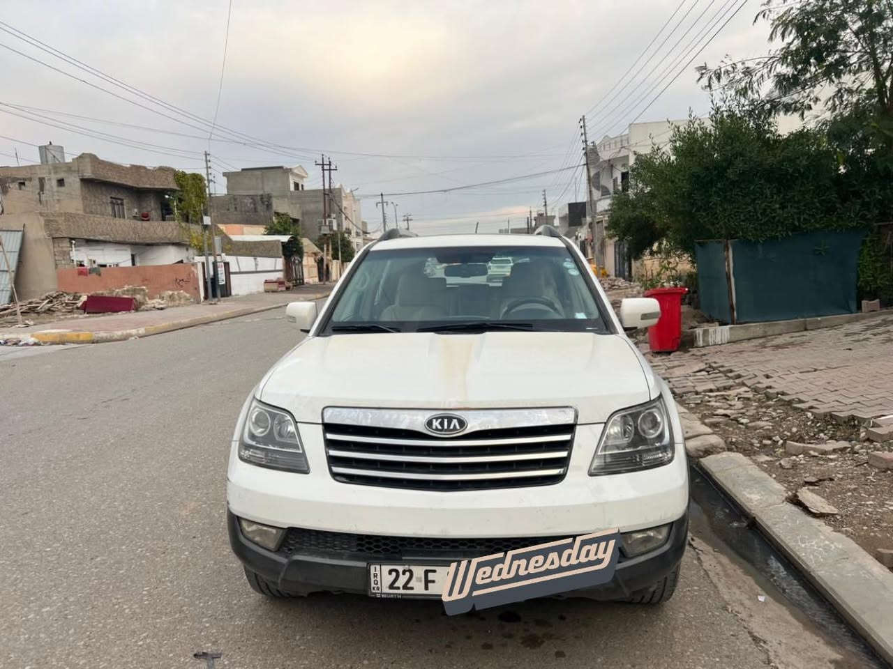 سلام عليكم موهافي للبيع صبغ شبر واحد وره جوه بك لايت بس موديل ٢٠١٢ رقم اربيل شرط تحويل كير مكينه مابي عيب مكفول مكان سياره كركوك 
***********
