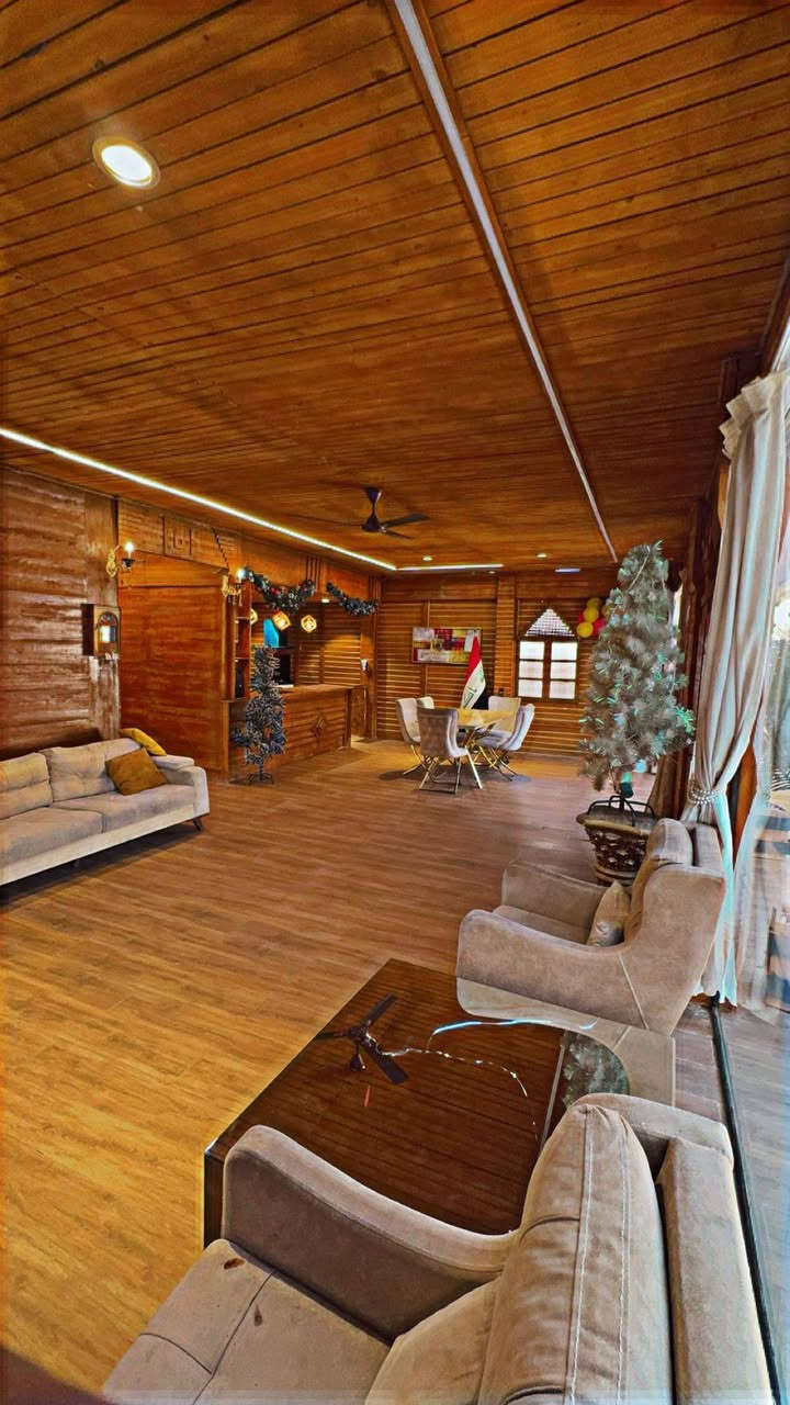 السلام عليكم متوفر مزرعه للايجار الدوره البوعيثه بسعر مناسب والاستفسار طيله ايام  الاسبوع ***********
