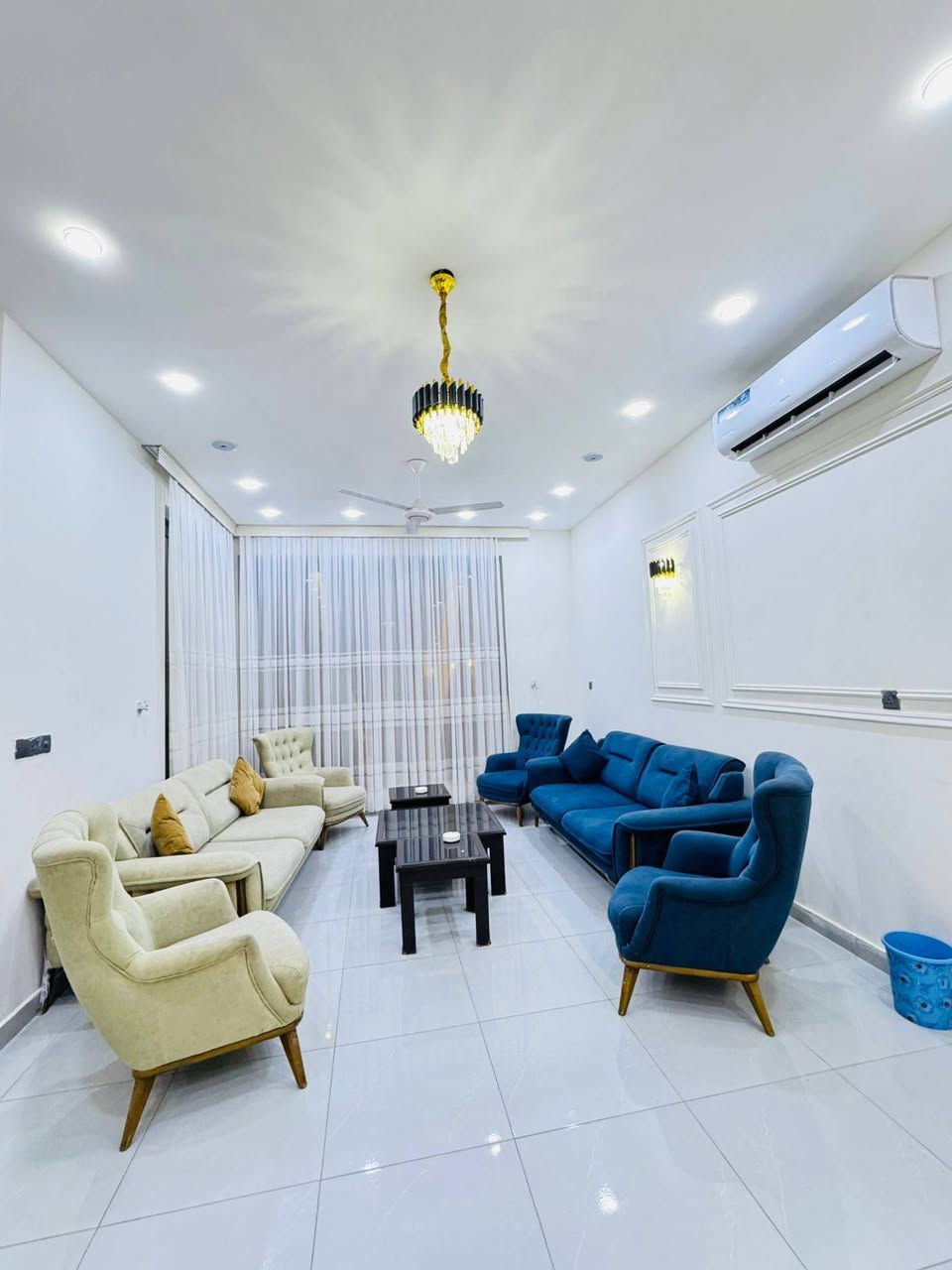 تتوفر حجوزات طيلة أيام الأسبوع يتوفر مسبح حار للحجز والاستفسار واتساب ***********
موثقة بتطبيق اجرلي بغداد
