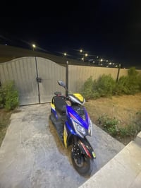 دراجه شحن للبيع نضيفه بطاريات بعدهن جدد كلشي بيه شغال دراجه سريعه بريك...