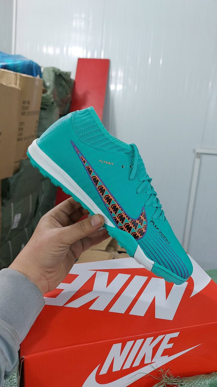 ‏توصيل مجاني
‏20 الف 
￼ قياس 40 41 42 43 44 45 فقط￼


**إذا كنت صاحب هذا الإعلان وتريد حذفه لأي سبب، رجاءا أرسل رسالة إلى الدعم الفني**