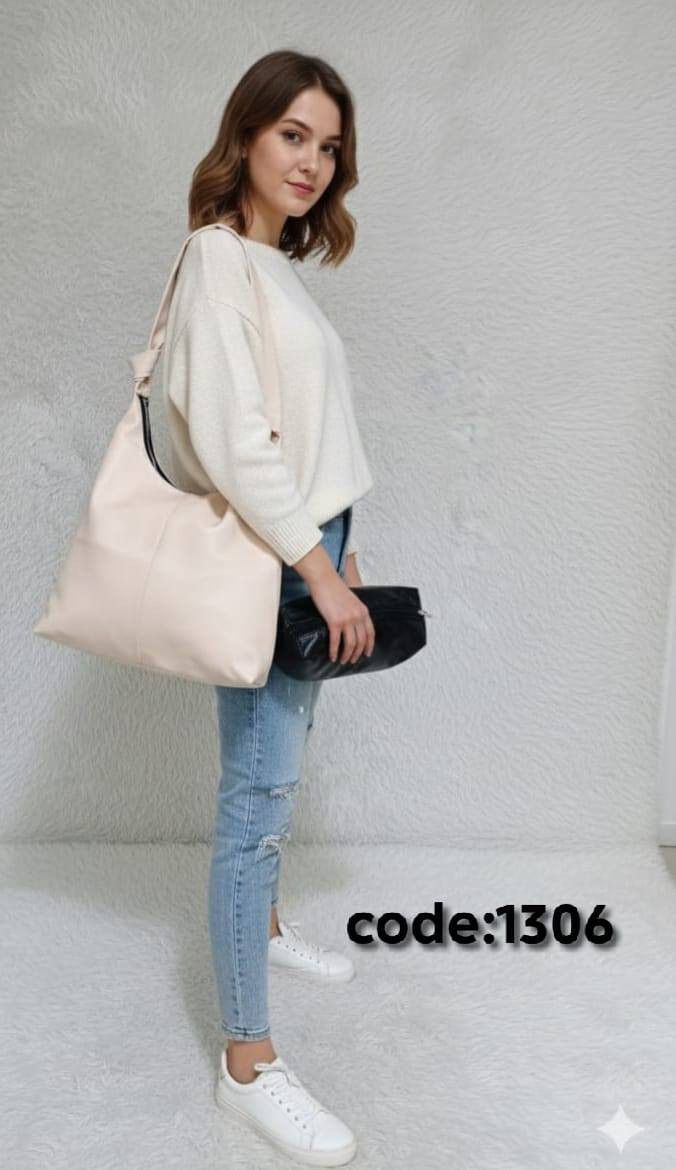 حقائب نسائية جلد طري 
          حجم كبير 
❤️‍🔥السعر 7.000 فقط❤️‍🔥


**إذا كنت صاحب هذا الإعلان وتريد حذفه لأي سبب، رجاءا أرسل رسالة إلى الدعم الفني**