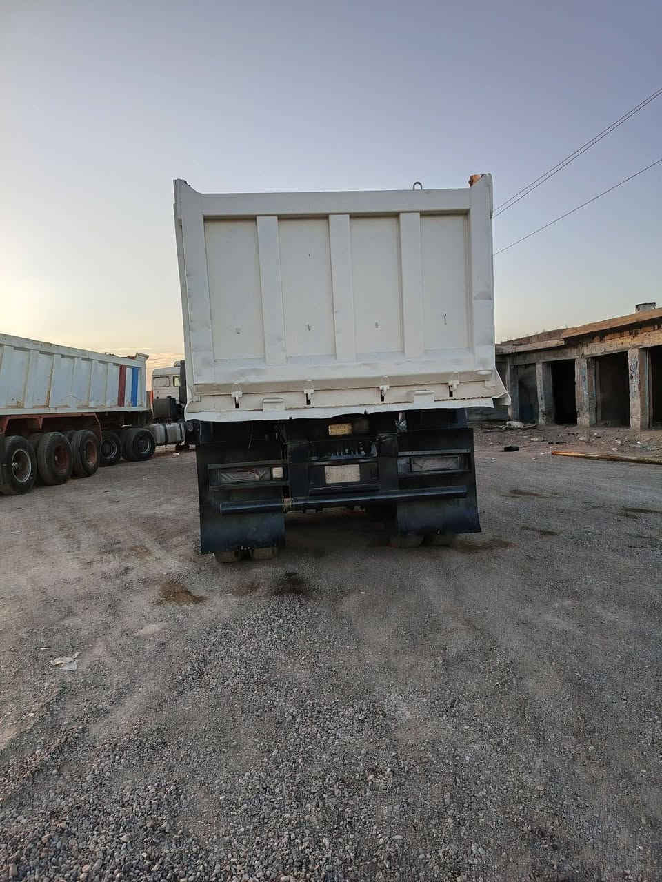 عربانه حداديه للبيع شقل فلوجه مجموعه المانيه براد ١٦ شاصي ألماني الذرعه ٣١ متر ويه تعلا ٣٥ عربانه جاهزه للشقل السعر ١٤٠ ورقه وبيه مجال مكلف بل نشر اي استفسار عل هذا الرقم ***********
