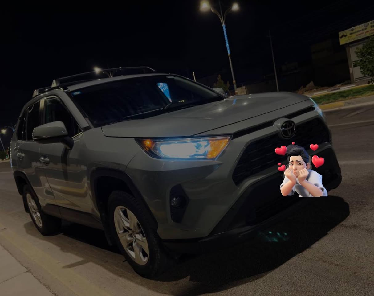 السلام عليكم
تيوتا راف فور. 2021 بانزين فقط وارد امريكي 
بدون ضرر فقط بارد قليل جدا بالجنطه و جاملغ 
الفئه XLE بانزين 
رقم بغداد 
سعر 235
رقم الهاتف ***********
