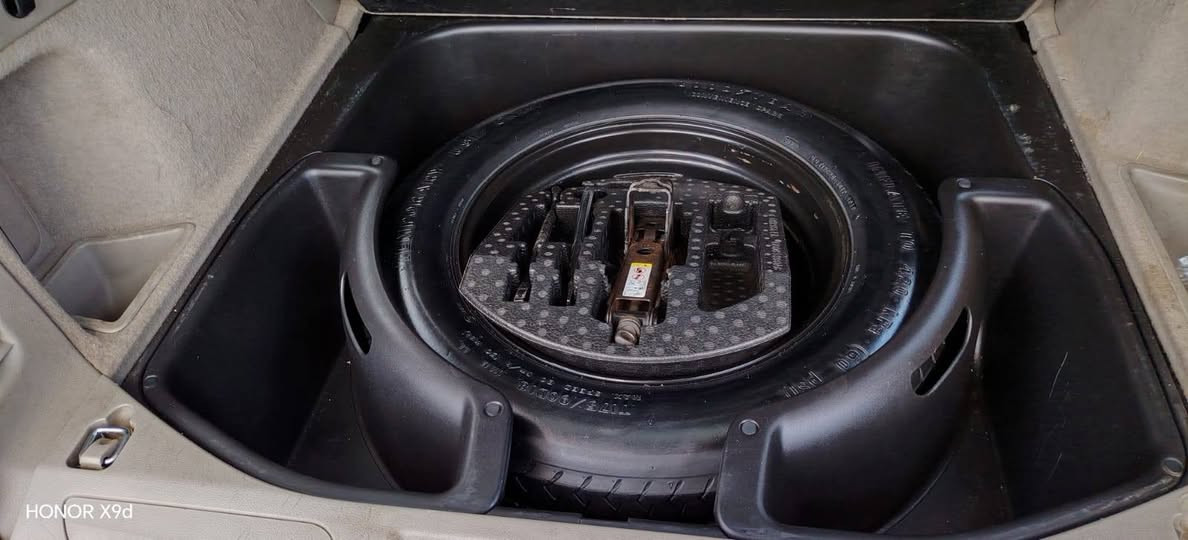 بسم الله سلام عليكم… رمضان كريم
جيب كراند شروكي خليجي دواخل عسلي 
 
مكفول من كل ظرر محرك 6. 3600مرغوب شرط 
ماشي129
 مكفول من من كلشي جديد بل جيس عل بلاد بونت رش  علمود جراد شبر بل جاملغ
-بصمه 7بصمات 
-شاشه كامره دوار
-داخل عسلي جديد  ملكي 
تحكم كشنات كاربايي
-شاشه كبيره +فول تحكم سترين
-ستيرن كهرباء 
-كراسي كهرباء +خز
-تدفئه +تبريد  قطعتين
-فور ويل دبل اكسل كل بلادي برغي مامفتح
-جنطه 
-لايت امامي  +زنون 
-بك لايت lED
- ويل كب  او تخم تاير ياباني جدد قبل اسبوع
-حساس  
المرايات جانبي ظد 
-عداد الكتروني 
-اوتو هولد 
-نضام سبورت +ايكو 
-مانع انزلاق 
-تبريد قطعتين 
-نقطه عميا
رقم سليمانيه كله جديد رقم سنويه  تحويل مباشر بسمي
السياره بدون نقص تبارك الرحمن
السعر 149فقط
عنوان السياره اربيل
*********** رجا كلشي كاتب مو شراي لتخابر احترامي لكل محترم أربيل, العراق
