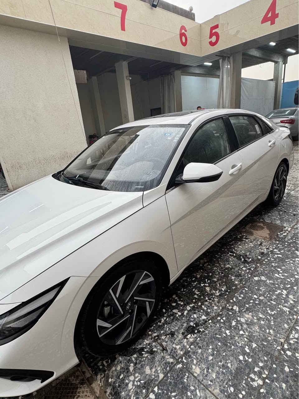 النترا خليجي ( تجميع الصين)
السياره جديده جدا 
هيونداي النترا 2025 كامل مواصفات 
المحرك : 1.5 دبل نوزل كير 8 سرعات
رقم اربيل   
مكفوله من كلشي بصمة تشغيل بصمة ابواب
عداد سرعة ديجتل
مقاعد جلد اسود
مثبت سرعة
6 ايرباك (الدشبول الدركة التكم المقاعد)
‏led لايت
لايت زنون عالي ناصي
فتحة سقف
الدركة شكل الرياضي حرف D
تبريد قطعتين
مري كهرباء + اشاير بالمري
كروس سرعة وفول تحكم ستيرن
حساسات امامية وخلفية + كاميرا
سايد بريك كهربائي

درايف مود + اوتو هولد
السياره كفالة عامه
ماشيه 13
         
العنوان/ البصره مناوي لجم قرب سنتر امونه 

                                                      
السعرر خاص 155

الرقم/*********** البصرة, العراق
