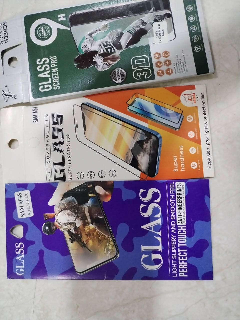 كفرات 390 مشكل من A10 وصاعد ايفون اندرويد لاصق مشكل فوك ال 400 الي يفيده يجي خاص او اتصال واتساب *********** باقي الصور ع الخاص
