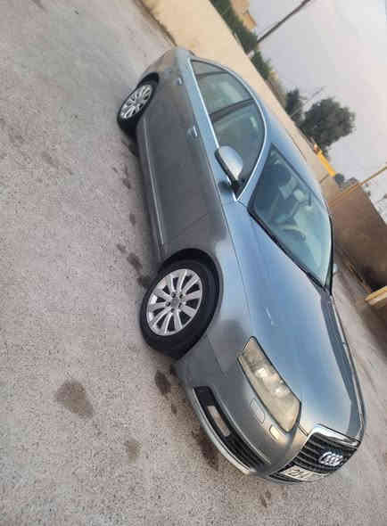 السلام عليكم اودي A6 موديل 2011 خليجيه السياره محرك 2000 تيربووو السعر 95$ وبيهه مجال للشراي ..
رقم الهاتف : ***********
