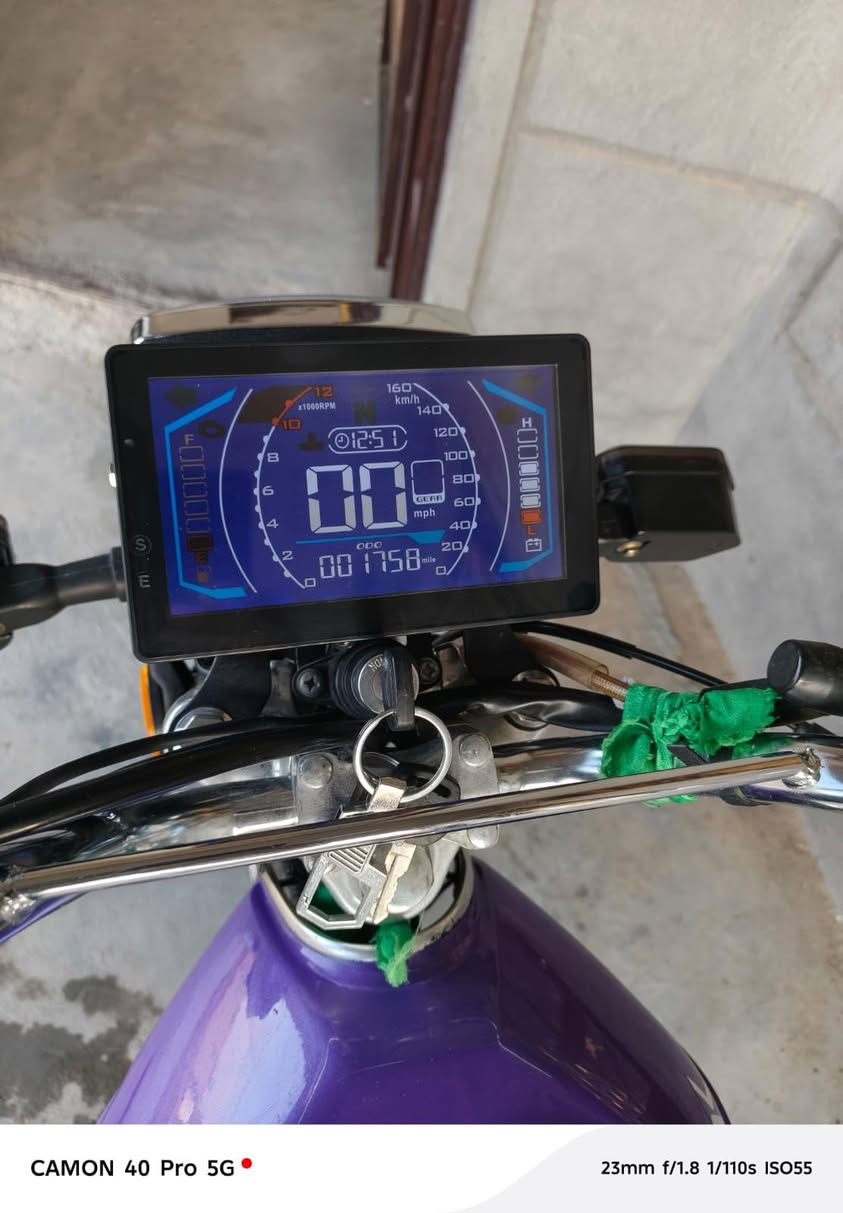 سلام عليكم دراجه للبيع موديل 25 اوراق بغداد  المكان واسط العزيزيه مكفوله كفاله عامه من كلشي كهربائيات كله شغاله درجه بعده جديده ما متعوبه مكلف بنشر لحد يراسل ***********
