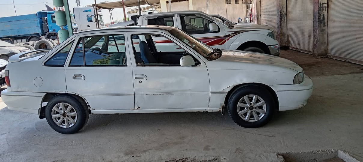 دايو سلو موديل ٩٤ رقم بغداد سنويه لل٢٧ تحويل مباشر كير عادي مكينه مفتوح كهربائيات شغاله تخم تاير جديد حداديه جديده سياره جاهزه السعر ٢٨ وبيها مجال للاستفسار *********** مكانه واسط العزيزيه
