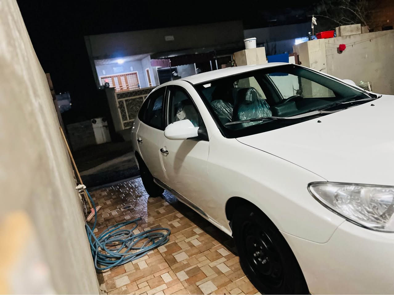 سەرەتا بەناوی خوایگەورە و میهرەبان
 ئاڤانتی ٢٠٠٩سپی كامل جائیز  
خوار هەموو بازاڕ 📦💫
١٦دەكشن بەرز
گێڕومەكینەی بەشەرت 
 تەبریدلەمس
جوارتایەو ویلی لۆكی لەژێرا
بێ داعمو لێدران 
سەیارەكە هەیكەلی زۆر جوانە ماڵی دۆستە
شوێن بڕاوە كانی زۆر جوان جاكراوە ژمارە تەلەفۆن *********** كويسينجاك, أربيل
