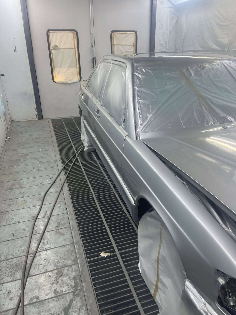 �🚗 صبغ السيارات – رجّع لمعان سيارتك مثل الوكالة 🚗🎨
سيارتك باهتة؟ بيها خدوش أو اختلاف لون؟
لا تخليها تأثر على شكلها… الحل عدنا 👌

✨ صبغ احترافي بأحدث التقنيات
🎨 ألوان أصلية وثابتة تدوم
🔧 معالجة الخدوش والضربات قبل الصبغ
🚘 تشطيب نظيف يخلي سيارتك تلمع من جديد

شغلنا يعتمد على الدقة والتفاصيل حتى نرجع سيارتك بأفضل شكل ممكن 💯

لا تتردد… خلي سيارتك ترجع تخطف الأنظار 😎✨
📍 احجز ويانا اليوم وجرب الجودة بنفسك � 
العنوان بغداد الاستفسار  *********** #سمكر
