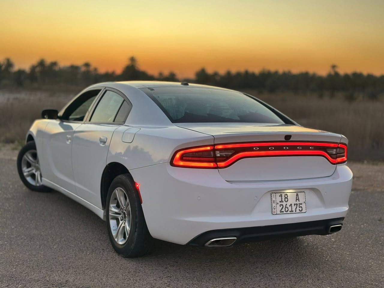 السلام عليكم
دوج جارجر  ٦ سلندر
موديل 22 اصل 
حره رقم بابل 
ماشيه 30
حادث جاملغ خلفي 
بجم كبس شركه 
 صور حادث  مرفقه
السعر/ 197 وبيه مجال. بسيط 
***********
