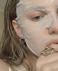 ماسك كبسولة • ٥٠ ماسك • ينفع للبشرة الدهنية