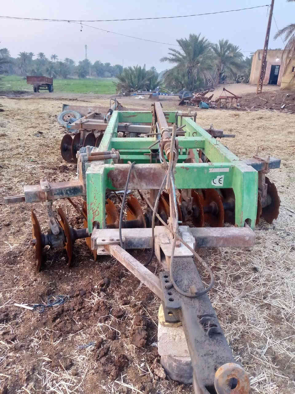 دسك للبيع مع معدلان مكانه نجف ناحيه القادسيه موبايل ***********
